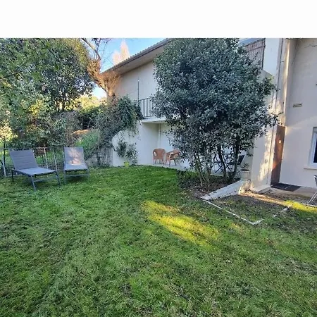 Διαμέρισμα Le T3 Avec Jardin Prive